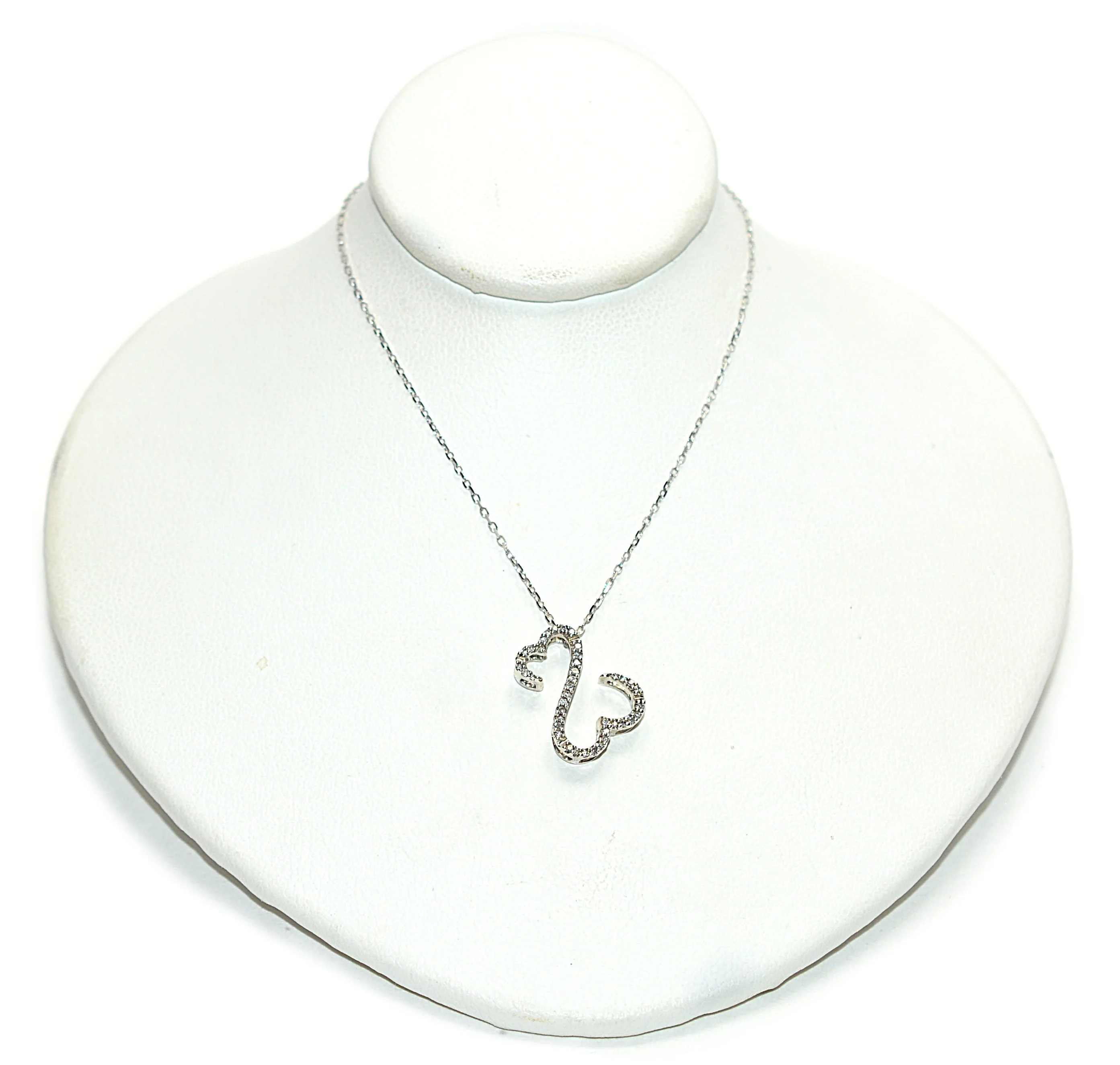 Necklaces & Pendants